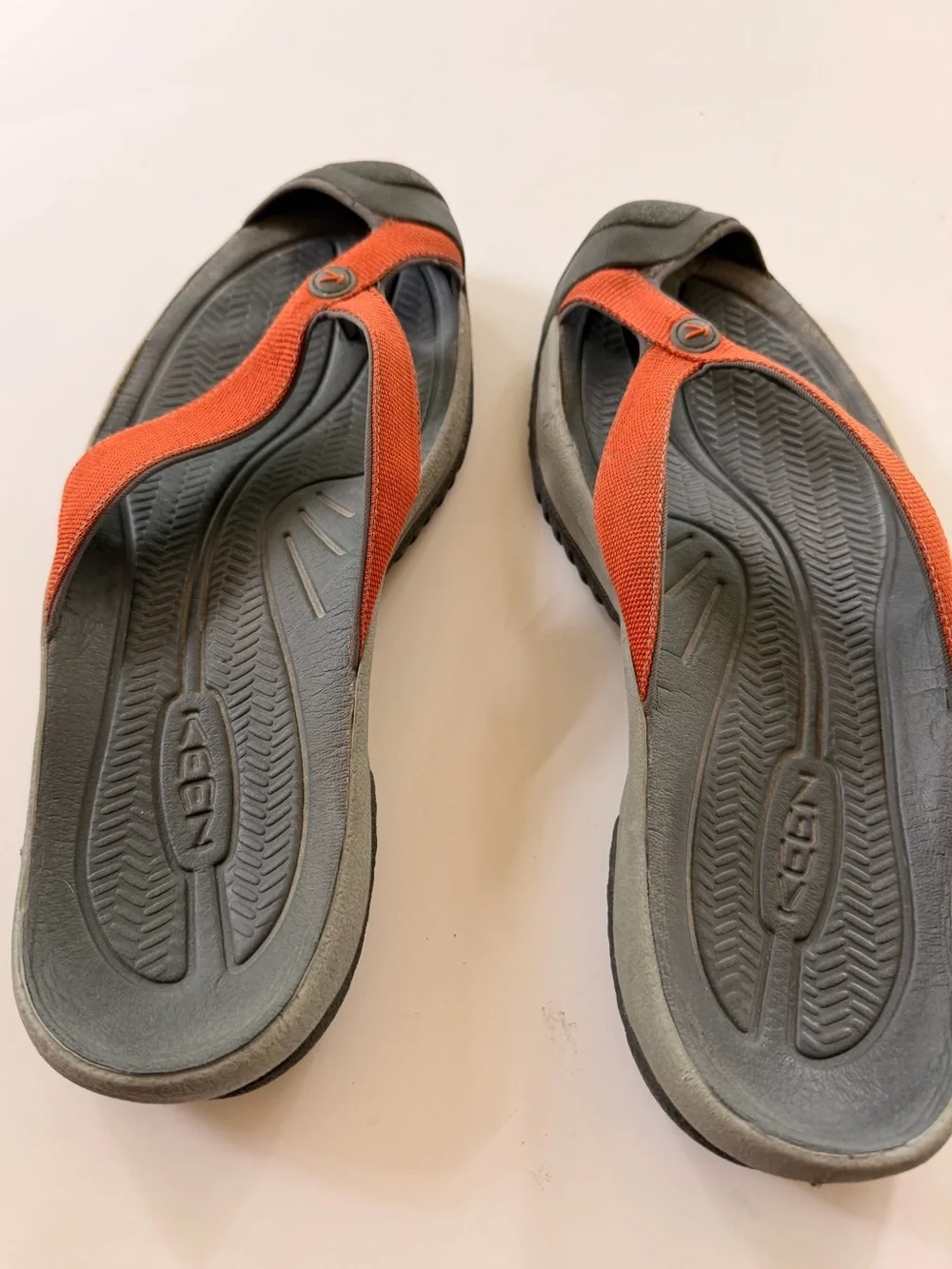KEEN Waimea H2 Flip Flop Sandals Men’s US 15 Gray Orange Water Beach Hiking